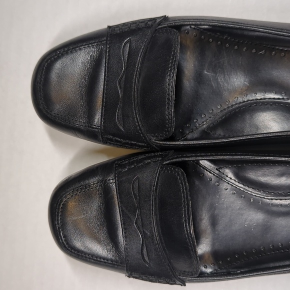 St John's Bay Becka Black Flat shoesSize 9M - Picture 5 of 9